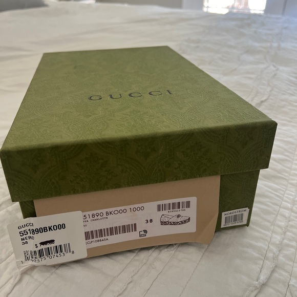 GUCCI LEATHER ESPADRILLE WITH DOUBLE G - Picture 2 of 8